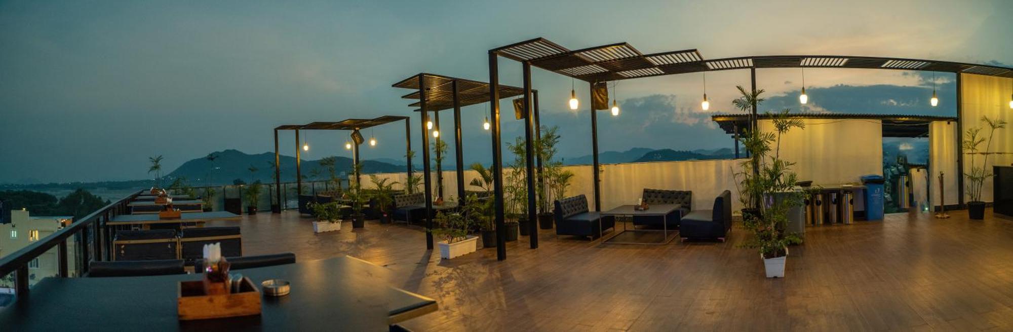 烏代浦 The Courtyard - Beyond Bar & Club酒店 外观 照片