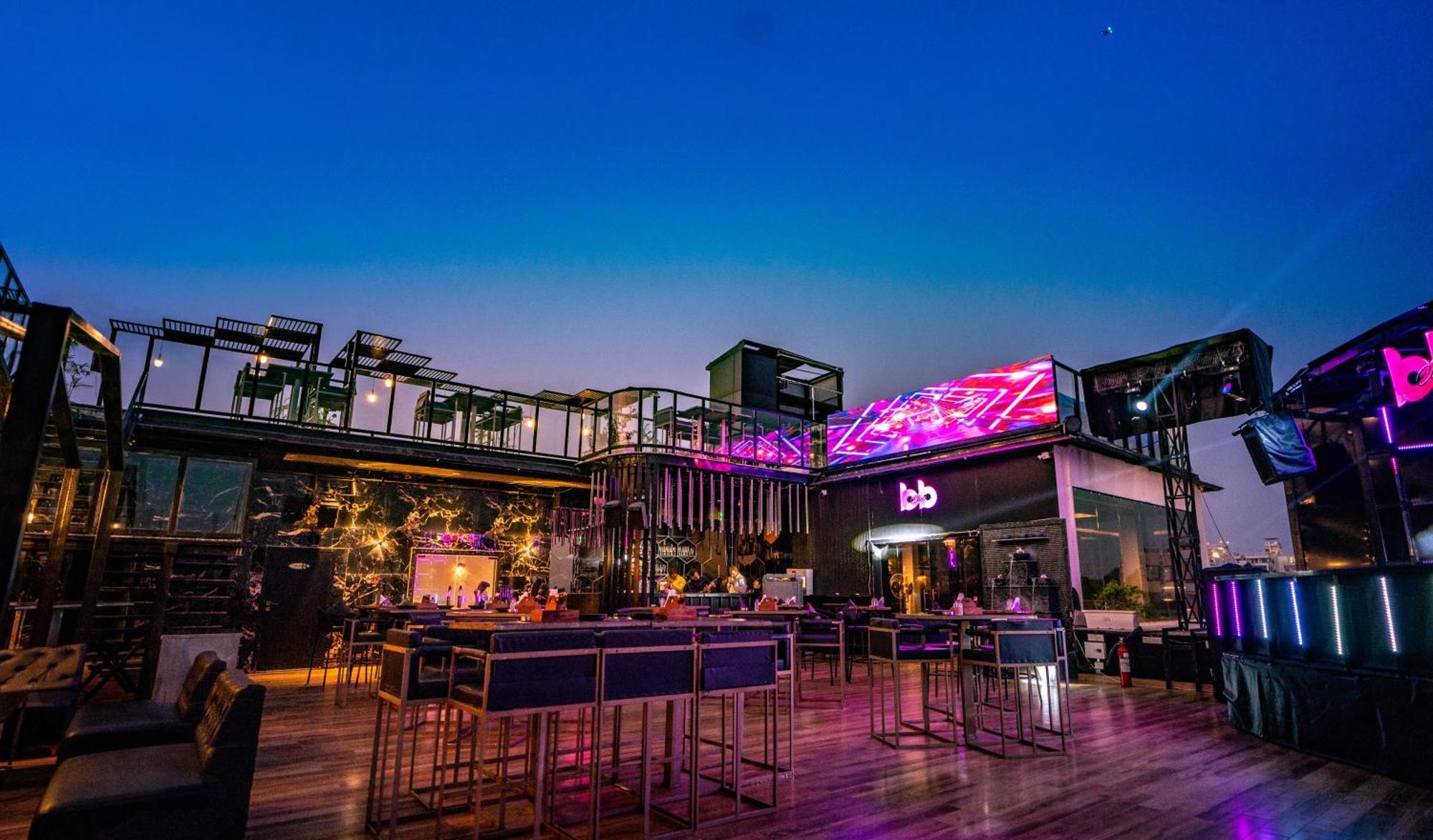 烏代浦 The Courtyard - Beyond Bar & Club酒店 外观 照片